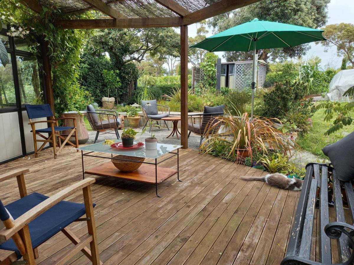 Bed and Breakfast Birds Eyes Te Awanga Exteriér fotografie